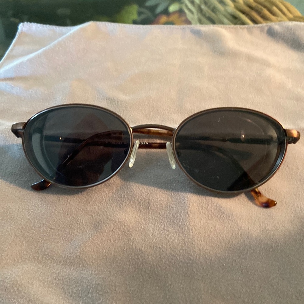 Chelsea Morgan Frames